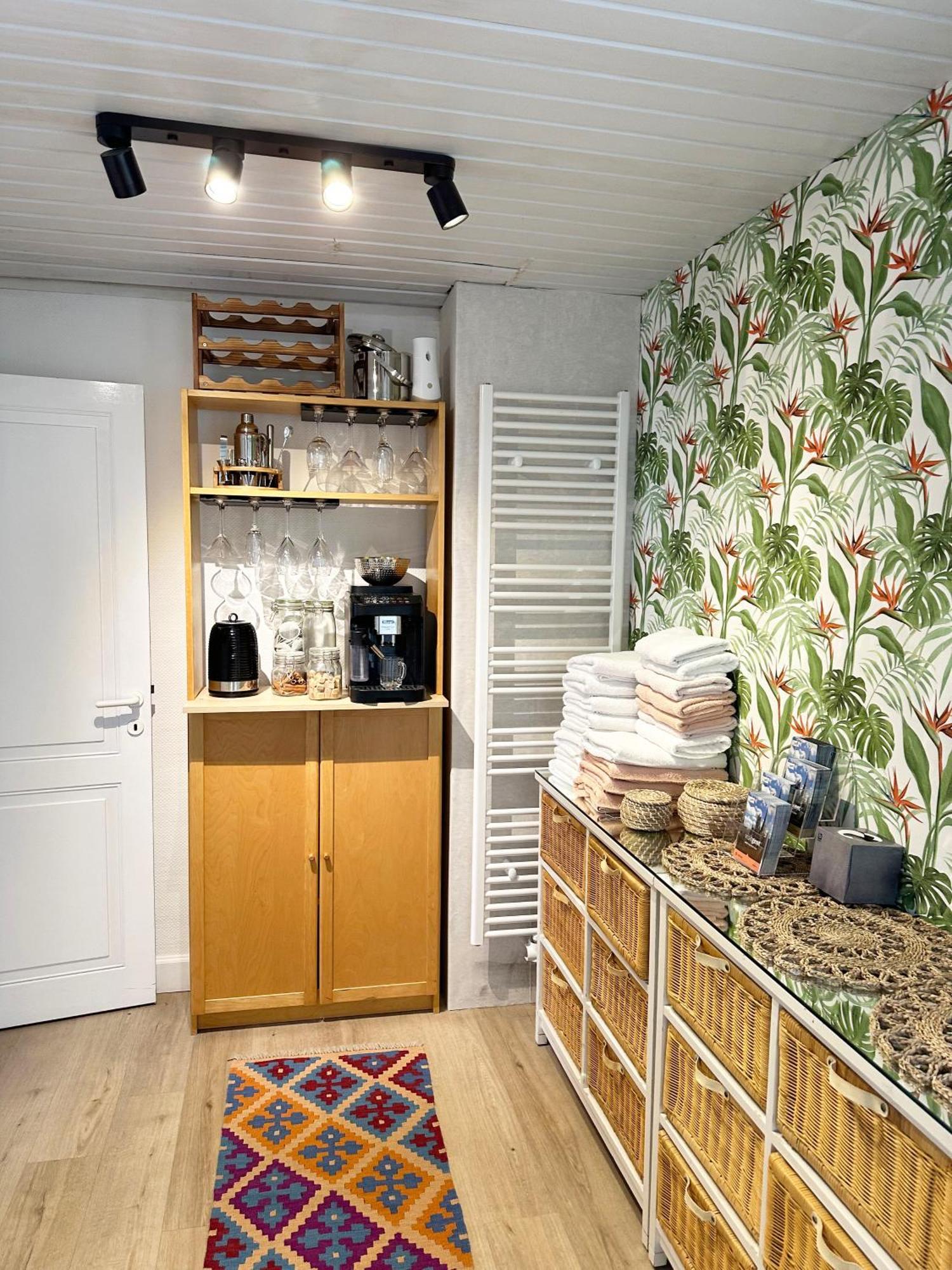 Large Quiet Whole House Near Historic Gent Centre Villa Buitenkant foto